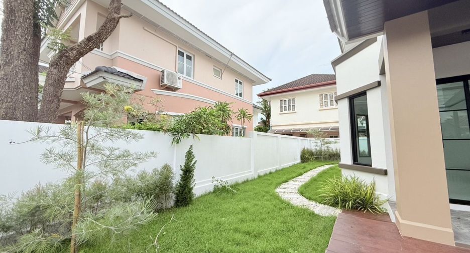 For sale 3 bedrooms house in Mueang Phuket, Phuket