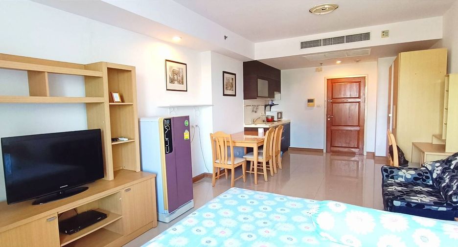 For sale and for rent studio condo in Yan Nawa, Bangkok