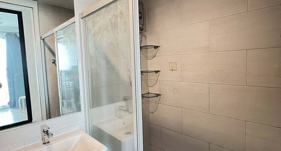 Wohnung zum Kauf und zur Miete mit 1 Zimmer in Si Racha, Chonburi