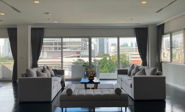 For rent 4 bedrooms condo in Sathon, Bangkok