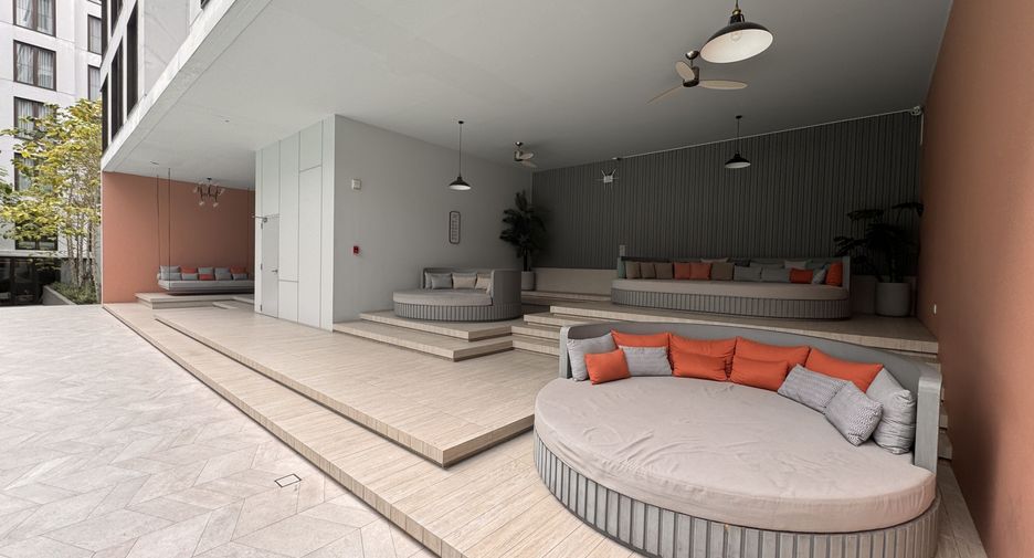 For sale and for rent studio condo in Watthana, Bangkok