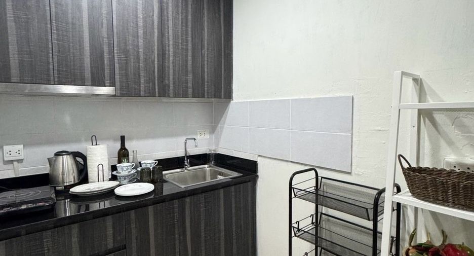 Wohnung zur Miete mit 2 Zimmer in Watthana, Bangkok
