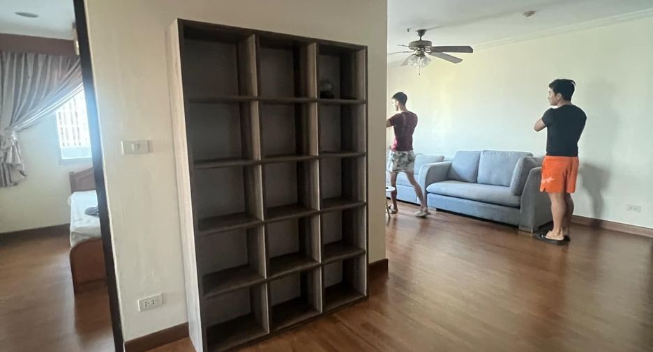 ให้เช่า 2 ห้องนอน คอนโด ใน วัฒนา, กรุงเทพฯ