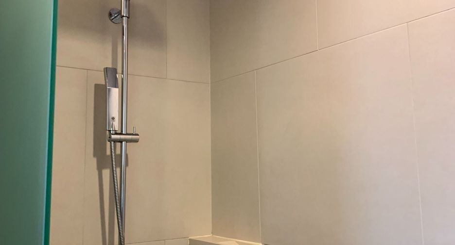 For rent 2 ベッドルーム condo in Khlong Toei, Bangkok