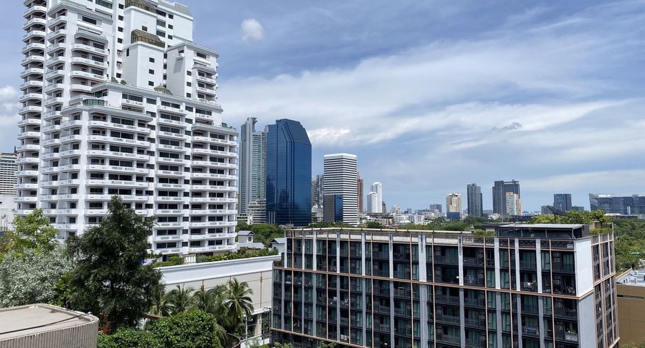 For rent 1 bed apartment in Khlong Toei, Bangkok