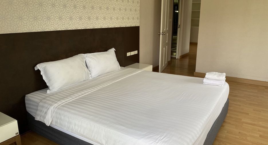For rent 1 bed apartment in Khlong Toei, Bangkok