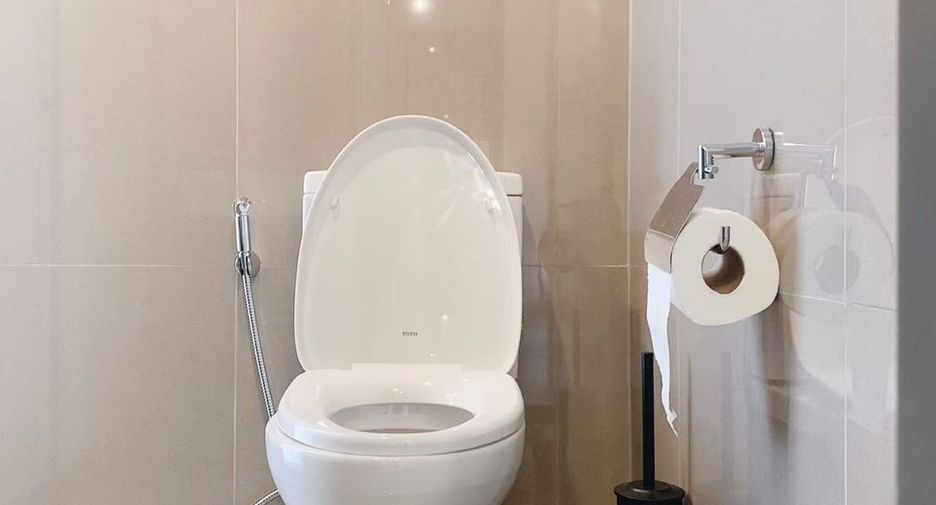 For rent 1 bed condo in Khlong Toei, Bangkok