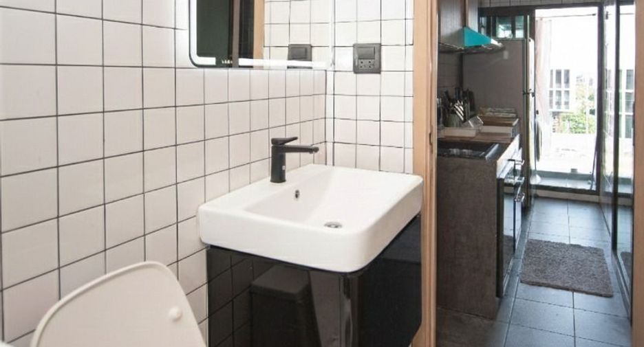 For sale 1 bed condo in Watthana, Bangkok