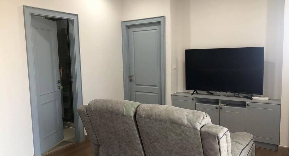 For rent 2 bedrooms condo in Phaya Thai, Bangkok