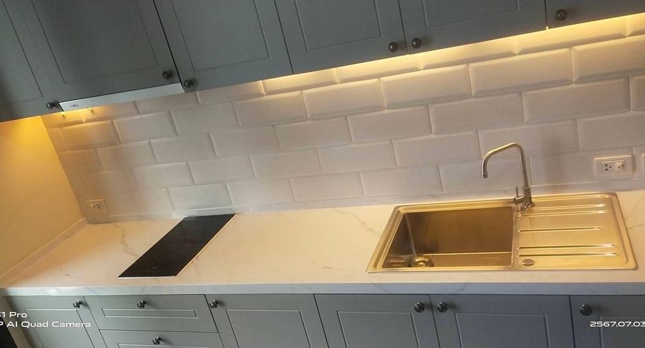 For rent 2 bedrooms condo in Phaya Thai, Bangkok