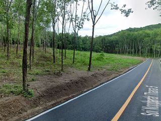 Terreno en venta en Mueang Krabi, Krabi