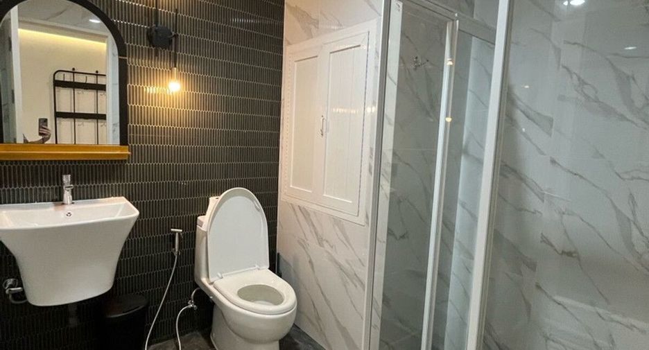 Wohnung zur Miete mit 2 Zimmer in Watthana, Bangkok