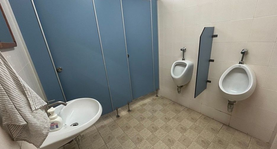 For rent office in Bang Khae, Bangkok