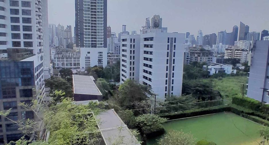 For rent 1 bed condo in Watthana, Bangkok