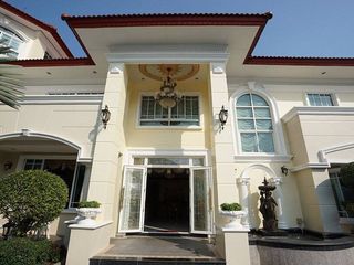 À vendre 4 chambres maison à Phra Samut Chedi, Samut Prakan