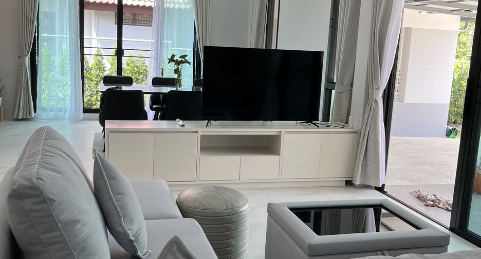 Casa en alquiler de 3 habitaciones en Thalang, Phuket