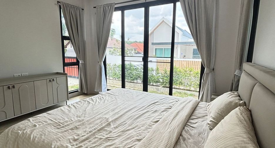 Casa en alquiler de 3 habitaciones en Thalang, Phuket