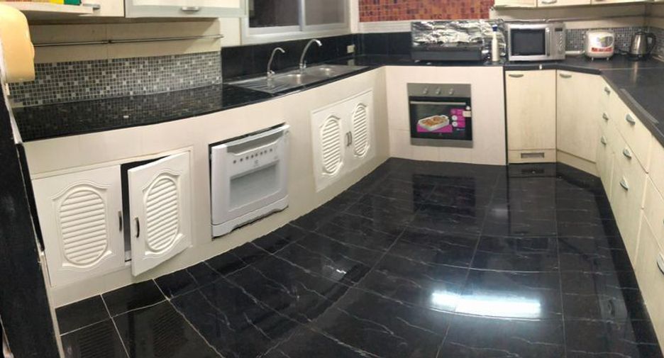 For sale and for rent 5 bedrooms retail Space in Bang Kapi, Bangkok