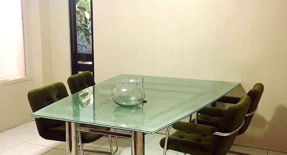 For sale and for rent 5 bedrooms retail Space in Bang Kapi, Bangkok