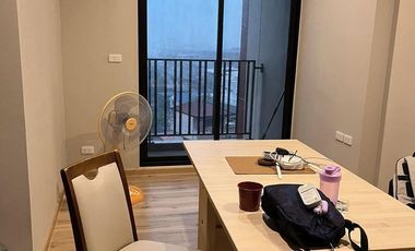 Condo en alquiler de 1 habitaciones en Bang Phlat, Bangkok