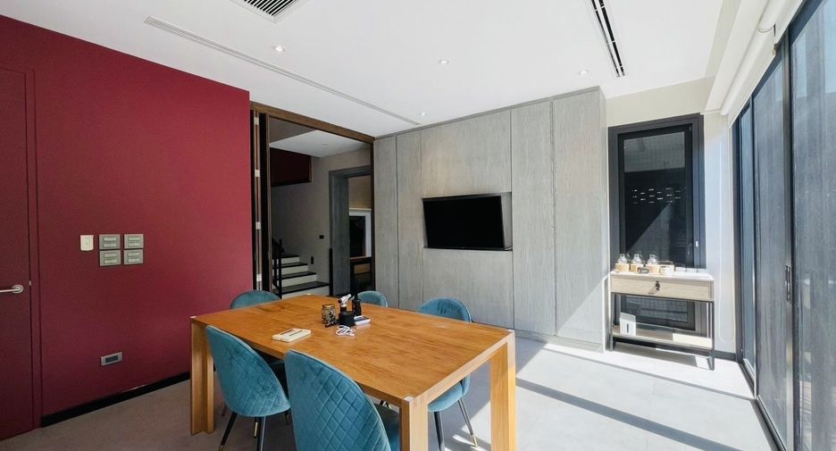 For rent 3 ベッドルーム house in Watthana, Bangkok