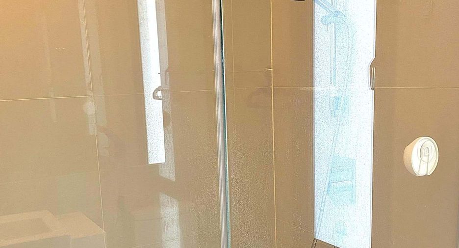 For sale 2 bedrooms condo in Yan Nawa, Bangkok