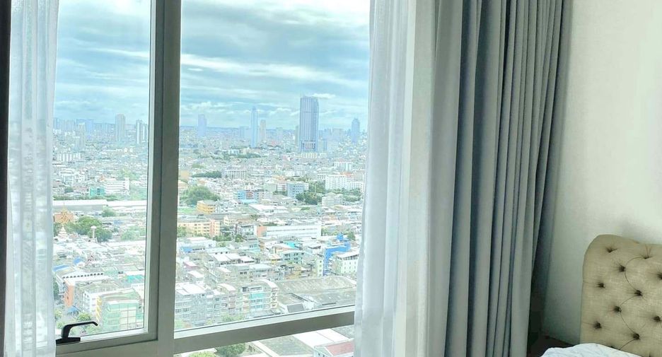 For sale 2 bedrooms condo in Yan Nawa, Bangkok