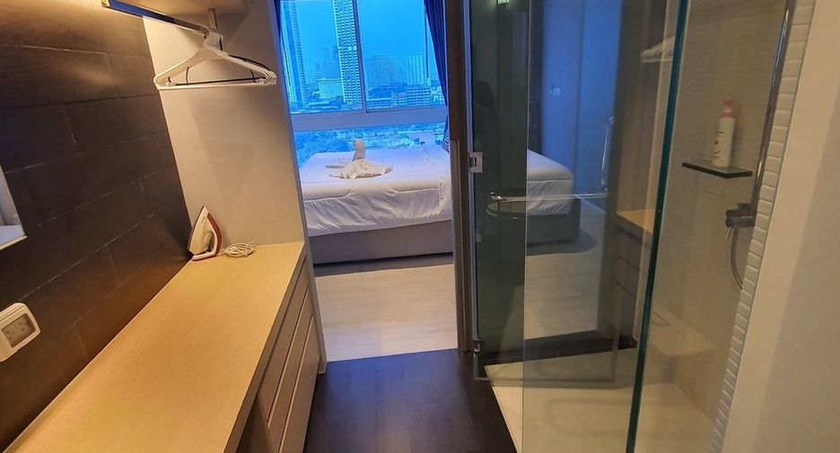 For rent 2 bedrooms condo in Jomtien, Pattaya