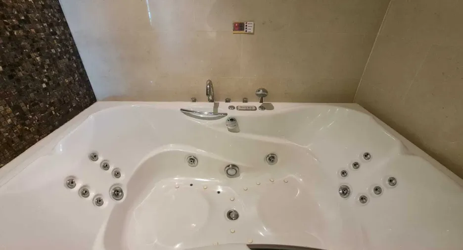 Condo en alquiler de 1 habitaciones en Kathu, Phuket