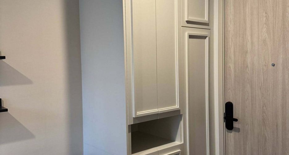 For rent 1 bed condo in Huai Khwang, Bangkok