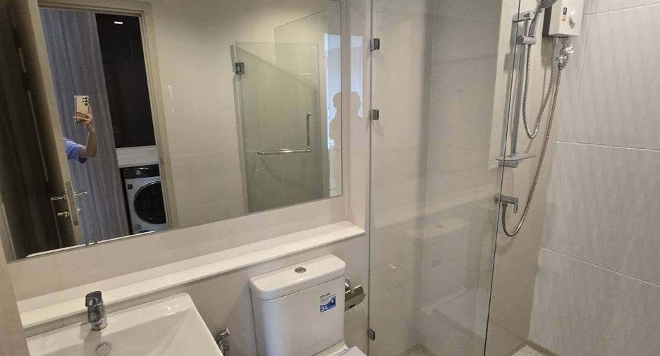 For rent 1 bed condo in Pathum Wan, Bangkok