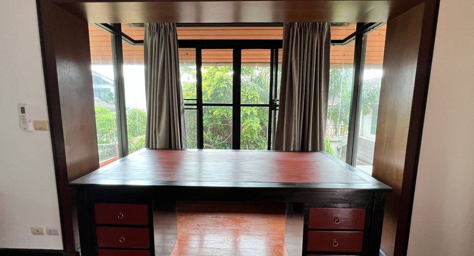 ให้เช่า 4 ห้องนอน วิลล่า ใน ถลาง, ภูเก็ต