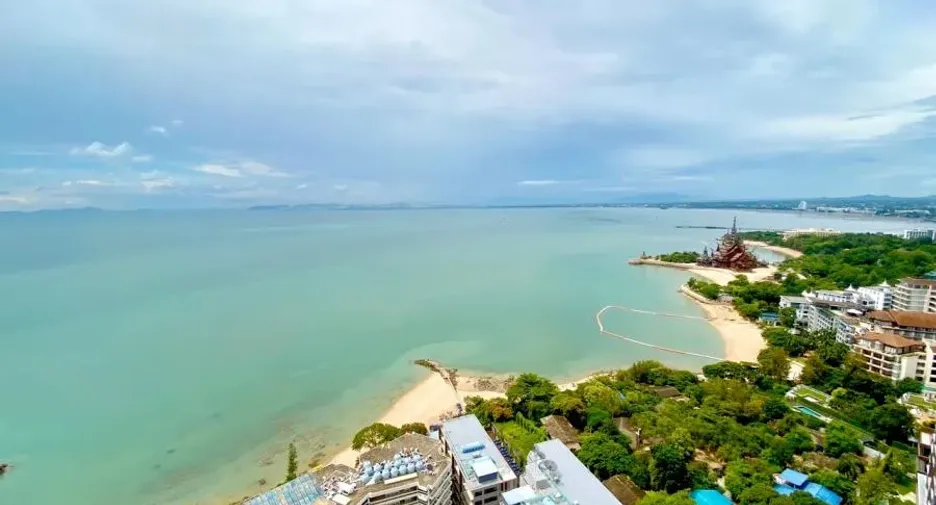 For rent 2 bedrooms condo in Bang Lamung, Chonburi