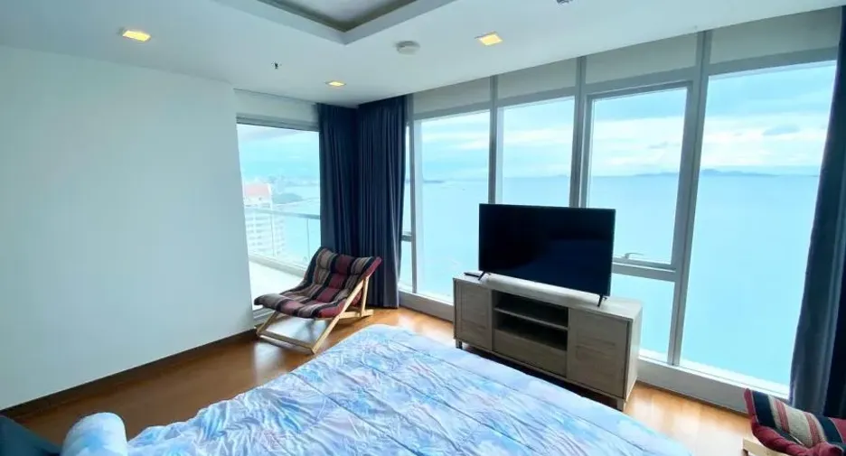 For rent 2 bedrooms condo in Bang Lamung, Chonburi