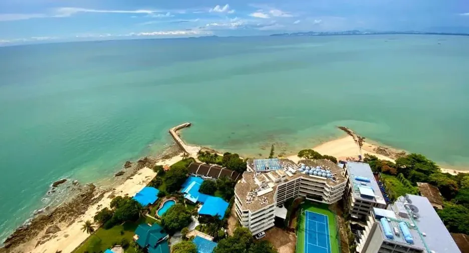 For rent 2 bedrooms condo in Bang Lamung, Chonburi