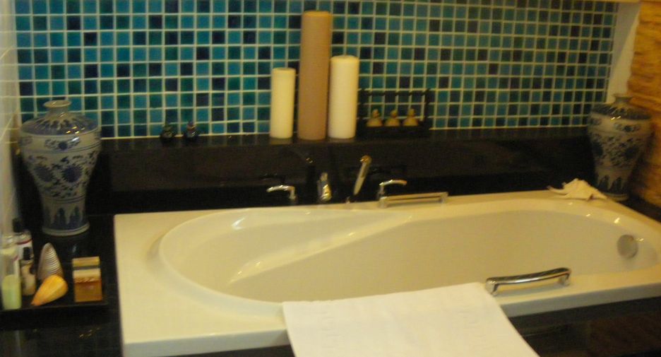 For rent 4 bedrooms house in Wang Thonglang, Bangkok