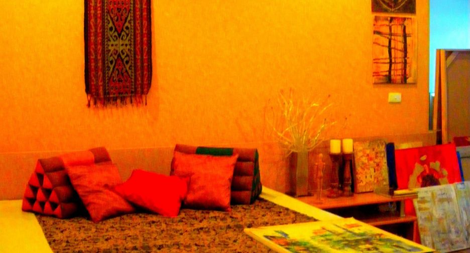 For rent 4 bedrooms house in Wang Thonglang, Bangkok