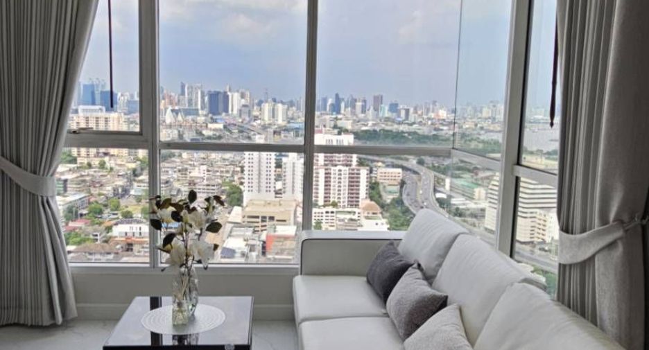 Condo en venta de 2 habitaciones en Yan Nawa, Bangkok