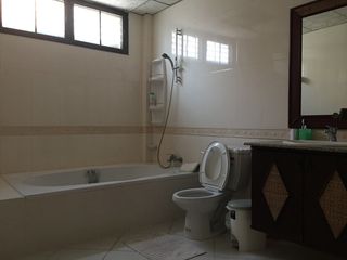 For sale 5 bedrooms condo in Bang Lamung, Chonburi