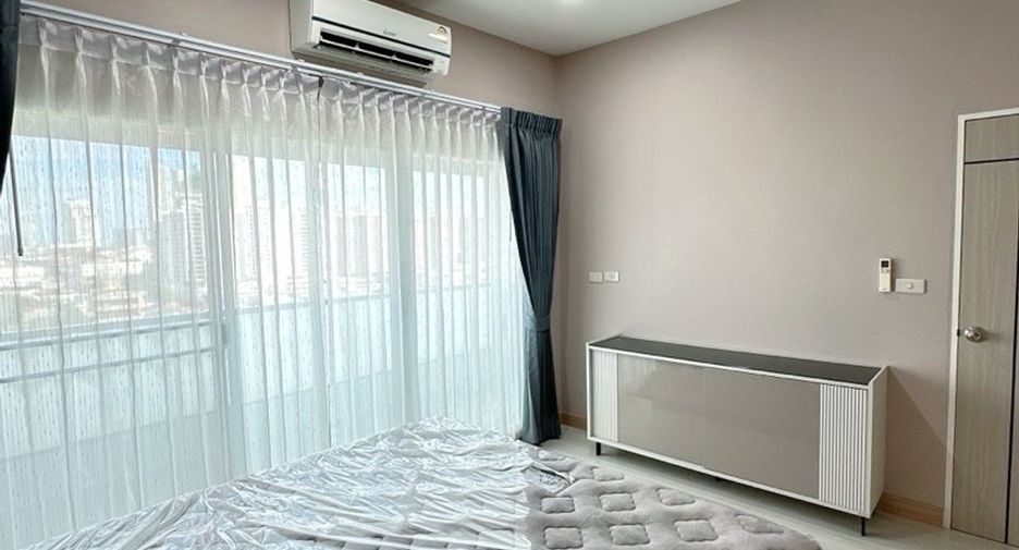 Condo en alquiler de 2 habitaciones en Yan Nawa, Bangkok