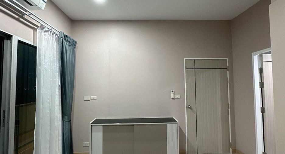 Condo en alquiler de 2 habitaciones en Yan Nawa, Bangkok