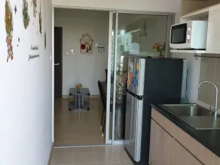For rent 1 bed condo in Huai Khwang, Bangkok