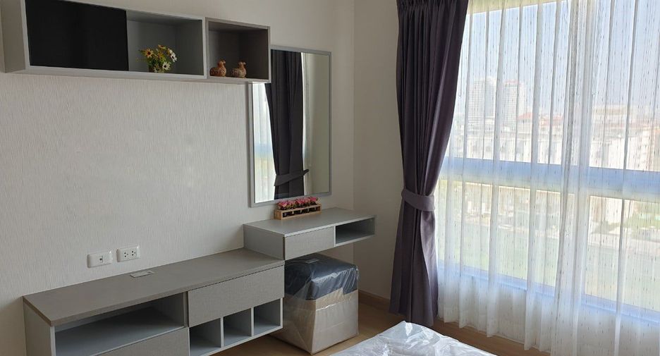 For rent 1 bed condo in Huai Khwang, Bangkok