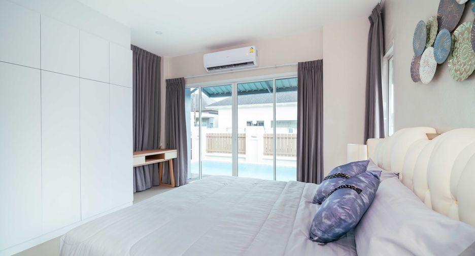 For rent 3 bedrooms villa in Thalang, Phuket