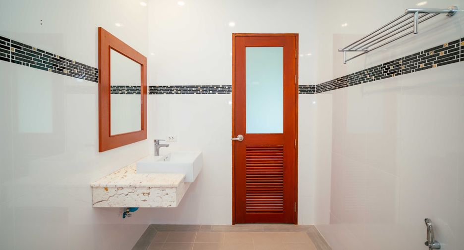 For rent 3 bedrooms villa in Thalang, Phuket