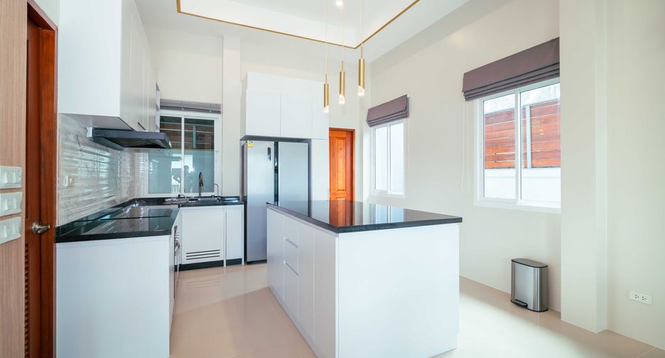 For rent 3 bedrooms villa in Thalang, Phuket