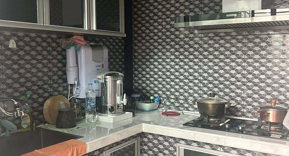 Reihenhaus zur Miete mit 3 Zimmer in Prawet, Bangkok