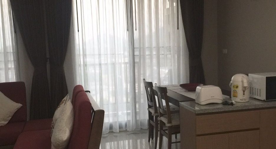 For sale そして for rent 2 ベッドルーム condo in Si Racha, Chonburi