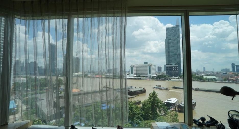 For sale 3 bedrooms condo in Bang Kho Laem, Bangkok