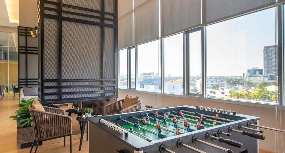 For rent 1 bed condo in Phaya Thai, Bangkok
